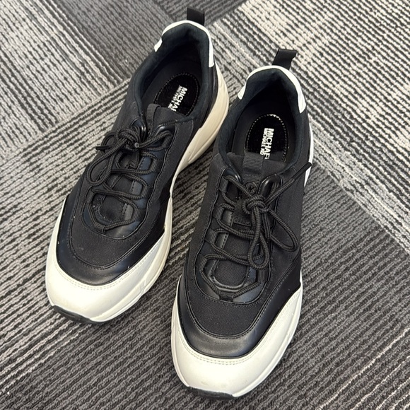 Michael Kors Black and White Low Platform Sneakers Women size 10 - Picture 7 of 7